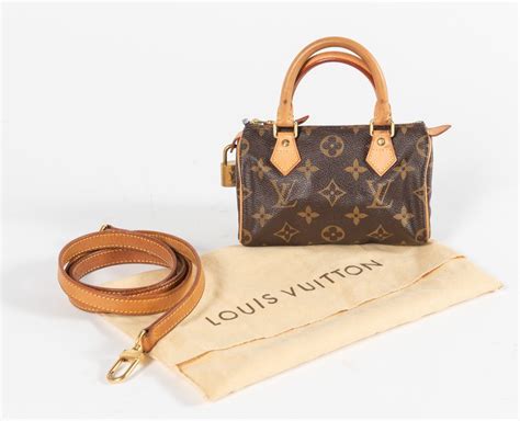 louis vuitton bauletto piccolo prezzo|Borse a Bauletto: il mix di eleganza e comfort .